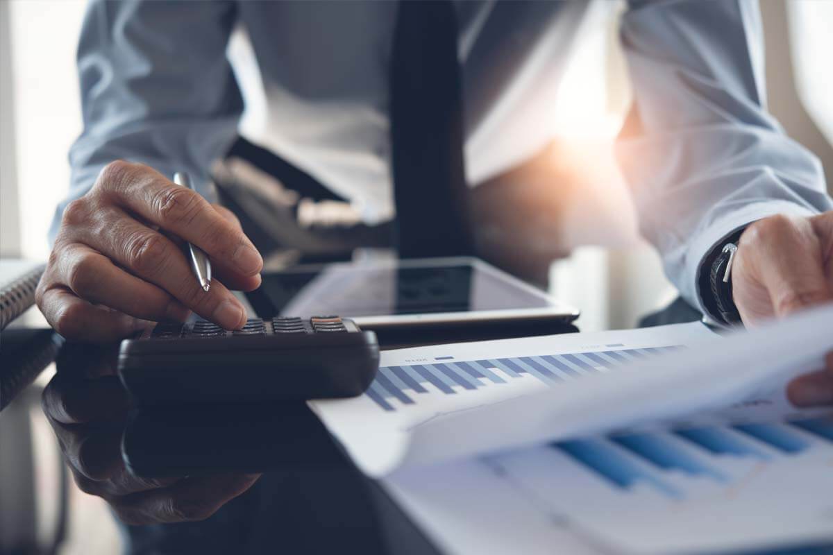 Advantages and Disadvantages of Remote Bookkeeping Services