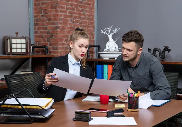 outsourced bookkeeping vs in house bookkeeping